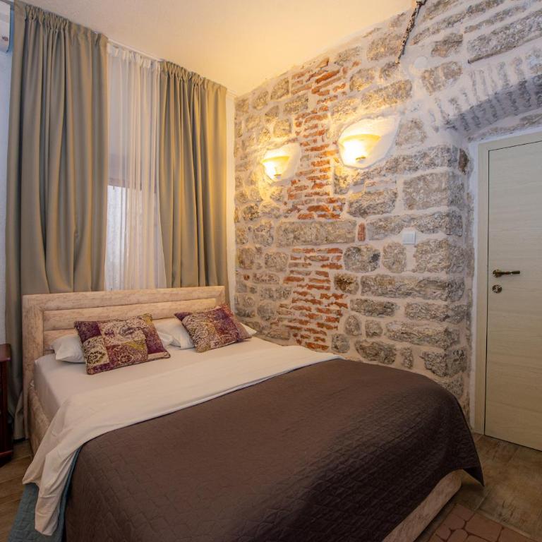 Antika Guesthouse - Double Room - 8