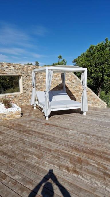 Magnifique villa de luxe au coeur de la garrigue - Villa - 16