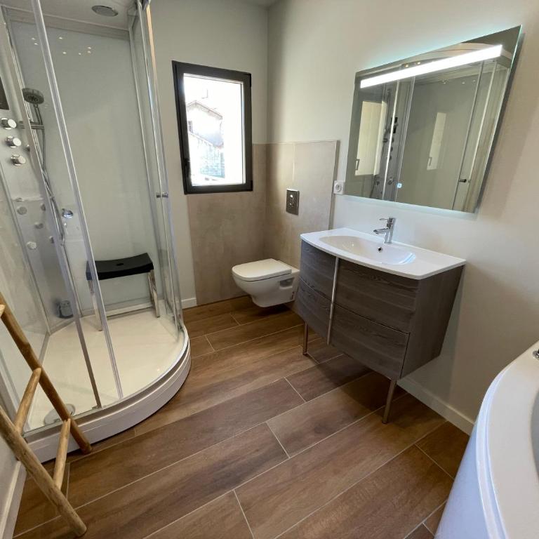 La Maison de l'Olivier - Chambre Double - Vue sur Piscine - 8