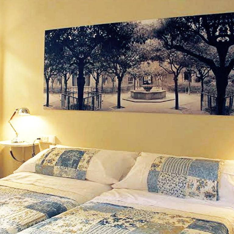 Casa del Mediterraneo - Triple Room with Private External Bathroom (1 double and 1 single room) - 2