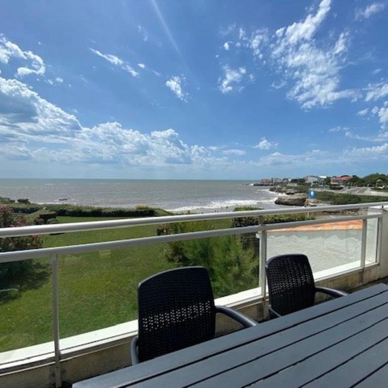 Appartement moderne avec terrasse et garage à Royan - FR-1-494-65 - Appartamento (4 Adulti) - 1