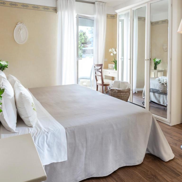 Hotel Apollo - Superior Double or Twin Room - 7