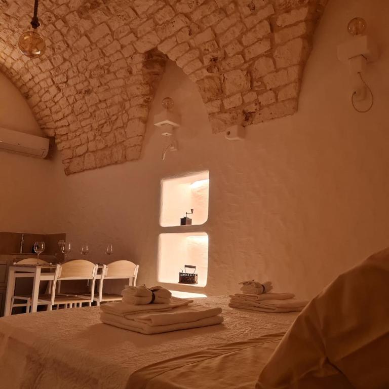 Lory's Luxury Suite Ostuni - One-Bedroom House - 15