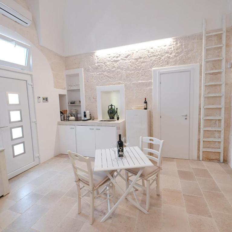 Pietra Bianca Luxury Suite Ostuni - One-Bedroom Apartment - 18