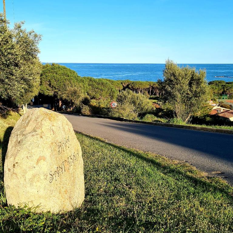 Villa vista pineta - 90 mt dalla spiaggia - Appartamento con Vista Giardino - 32
