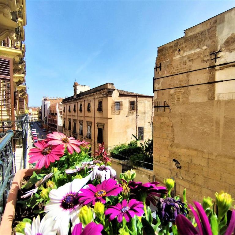AUSA suites - Camera Matrimoniale con Balcone - 1