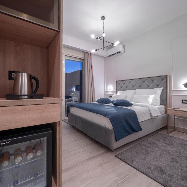 Hotel Idila Budva - Deluks Dvokrevetna Soba sa Bračnim Krevetom - 10