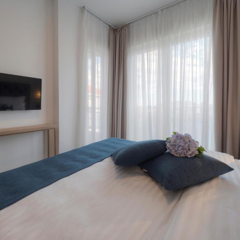 Hotel Idila Budva - Premijum Apartman - 8