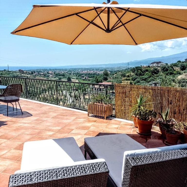 Flat with panoramic terrace and private pool mt5x3 - One-Bedroom Apartment - 17