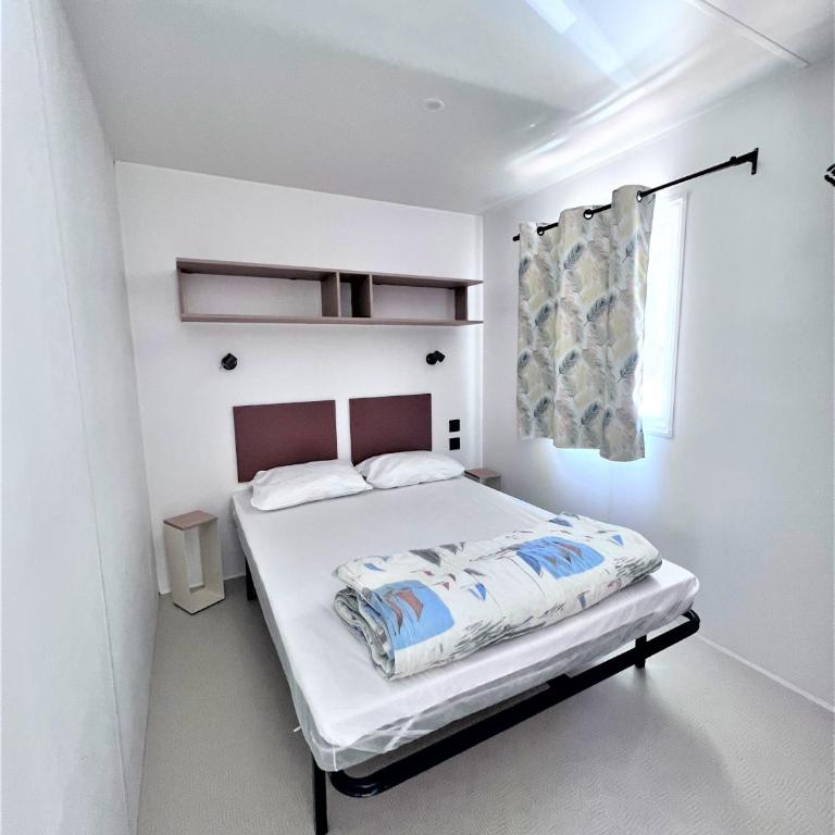 CAMPING LES ILOTS D'OR - Chalet 2 Chambres - 10