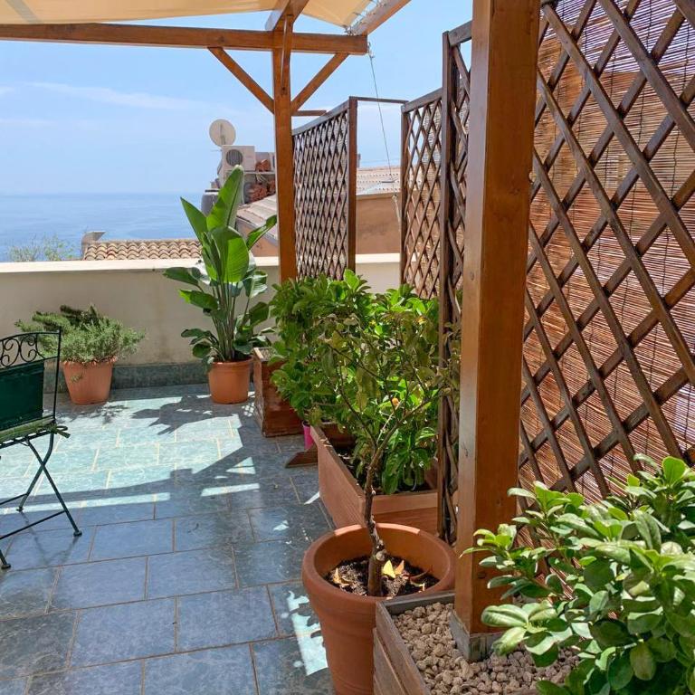 Guest house Le Sibille - Camera Matrimoniale con Balcone - 5