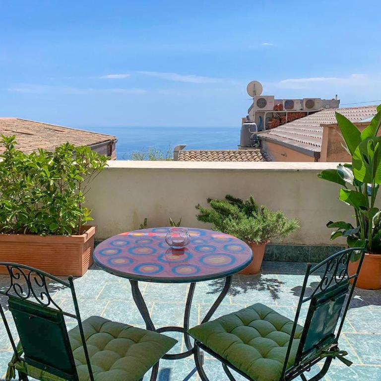 Guest house Le Sibille - Camera Matrimoniale con Balcone - 6