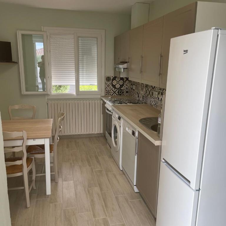 APPARTEMENT MESSINA complètement climatisé - Apartment mit 1 Schlafzimmer - 5