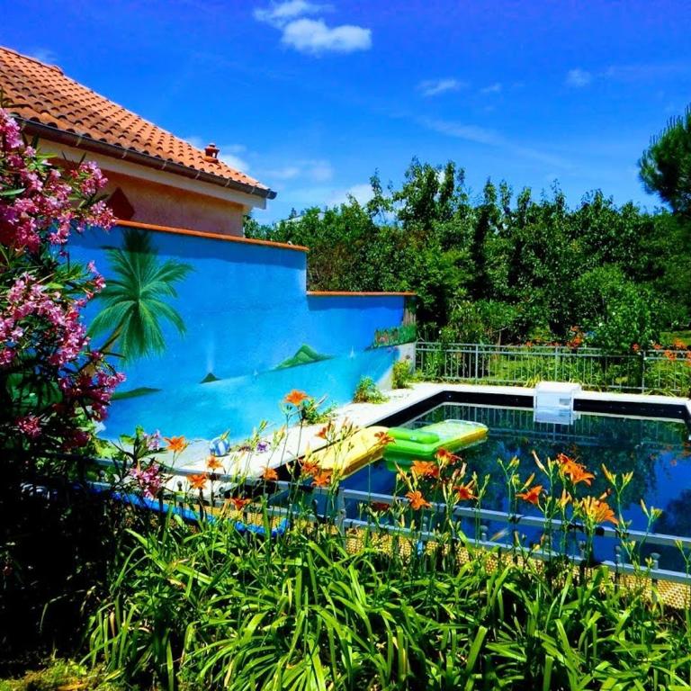 Studio indépendant, avec piscine et jardin, direct gare aéroport, 1 lit pour 2 personnes Direct Gare Aéroport - One-Bedroom Apartment - 23