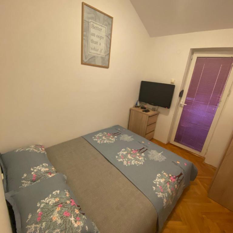 Police - Two-Bedroom Apartment - 15