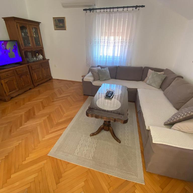 Police - Two-Bedroom Apartment - 8