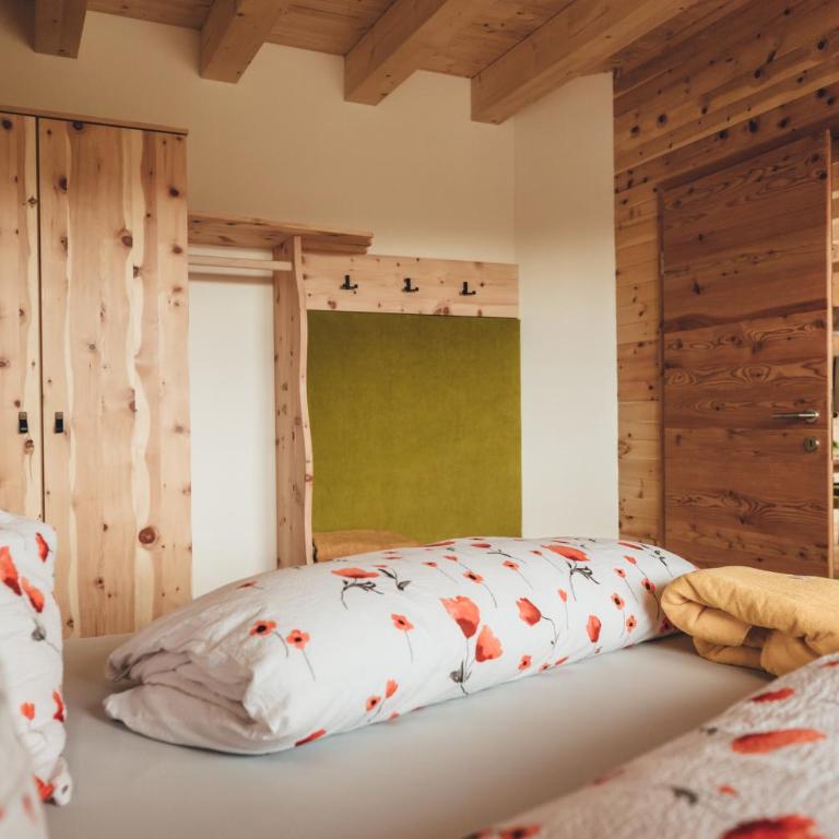 Hiasl Zirbenhütte - Apartment mit Balkon - 2