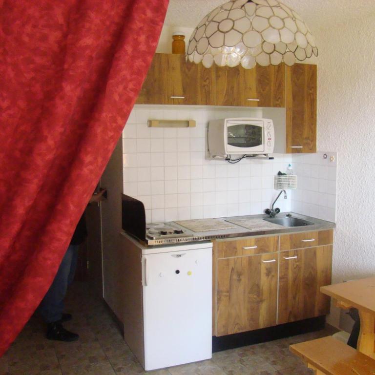 Studio au calme face aux montagnes dans station de ski - Appartement 2 Chambres - 33