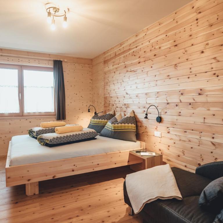 Hiasl Zirbenhütte - Doppelzimmer mit Bergblick - 1