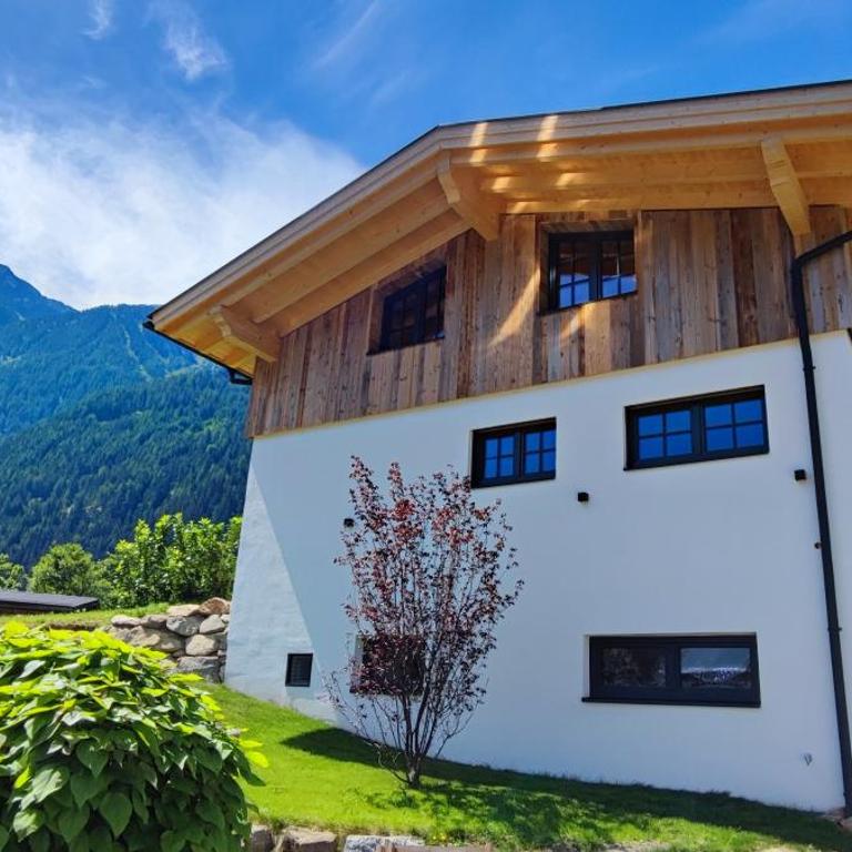 Alpenchalet Valentin - Ferienhaus - 2