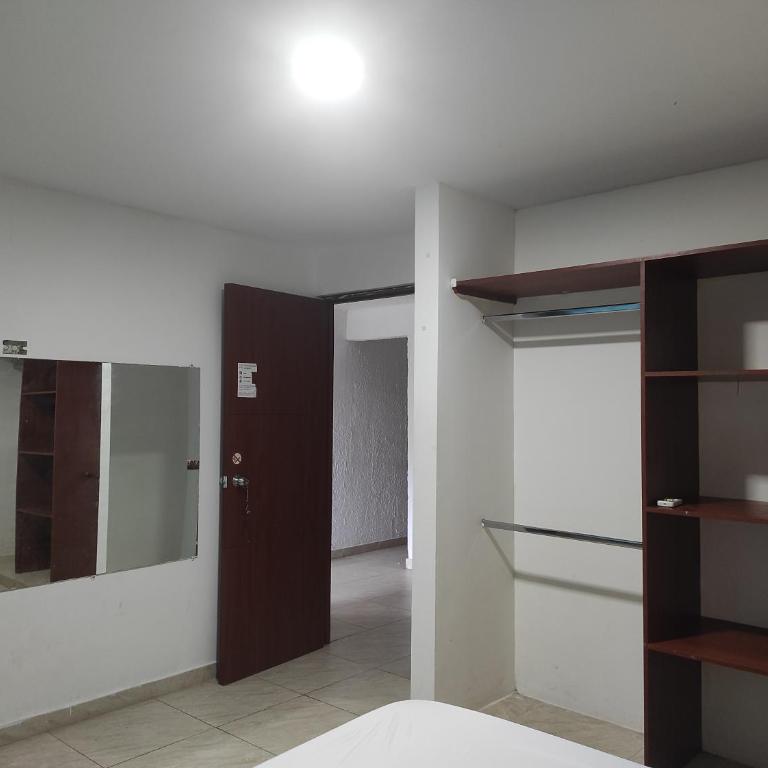 Casona La Española - Standard Double Room with Shared Bathroom - 9