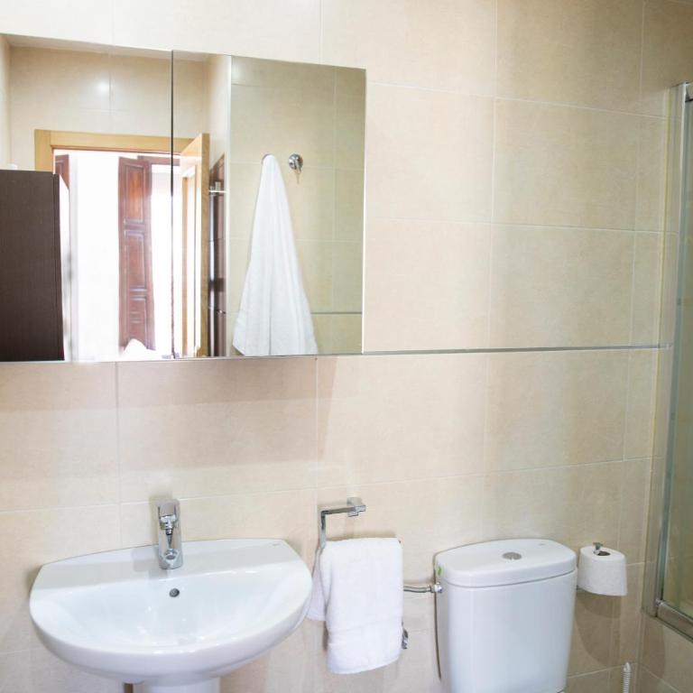 Apartamento Lomeña - Two-Bedroom Apartment - 20