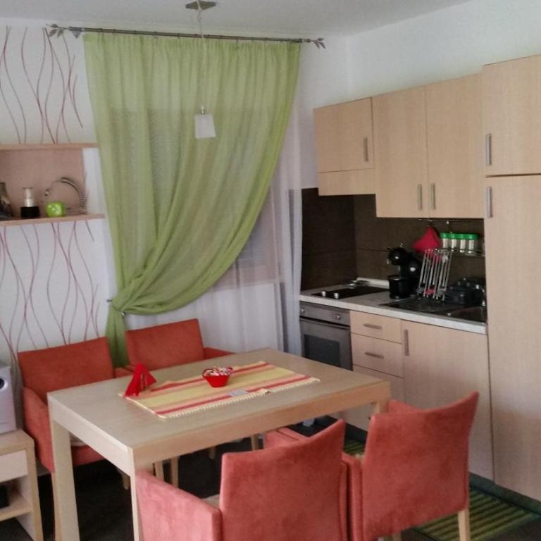 Apartments Radulovic - Apartment mit 1 Schlafzimmer und Terrasse - 6