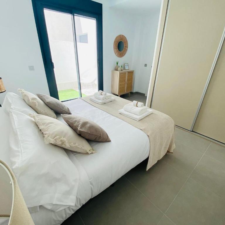 Bonito Apartamento de 2 habitaciones con terraza - Apartamento de 2 dormitorios - 3