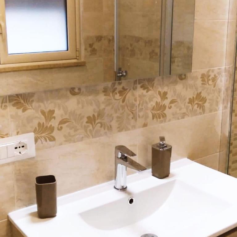 B&B VENTO DEL SUD - Camera Matrimoniale con Bagno Privato Esterno - 14