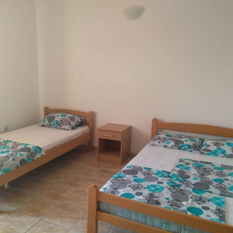 Vito Apartments Sutomore - Četvorokrevetna Soba sa Balkonom - 6