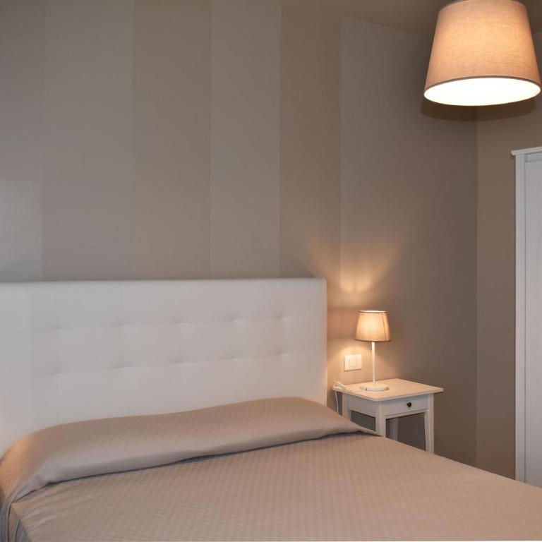 Le Quiete Stanze, vacancy houses posto spiaggia in omaggio - Standard Apartment - 5
