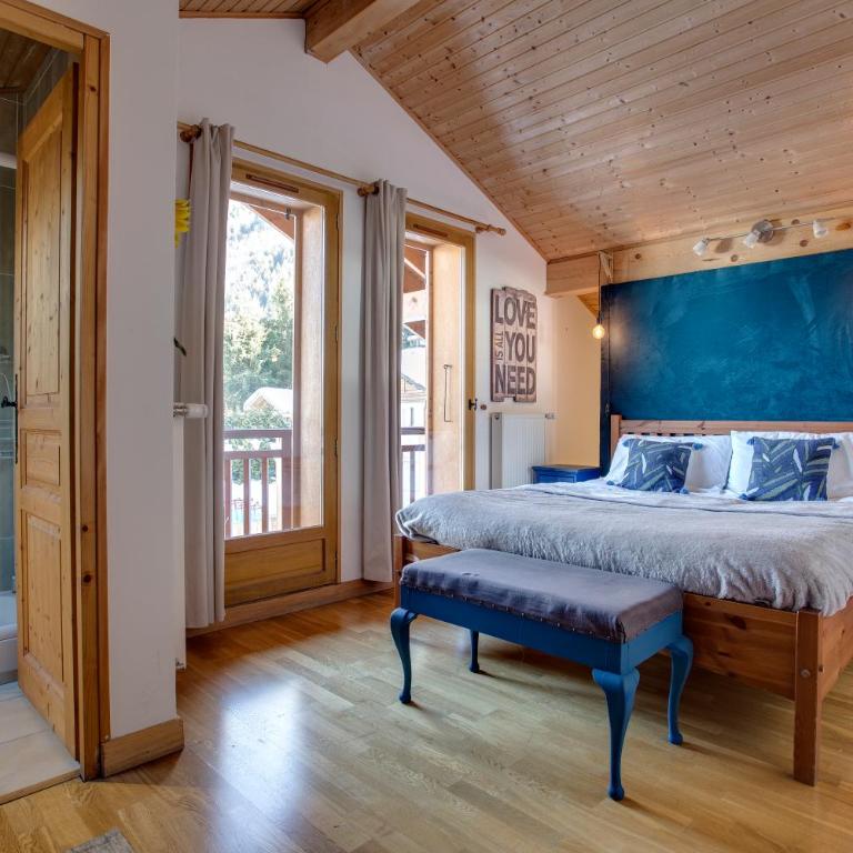 Chamonix Large Chalet, Sleeps 12, 200m2, 5 Bedroom, 4 Bathroom, Garden, Jacuzzi, Sauna - Chalet - 27