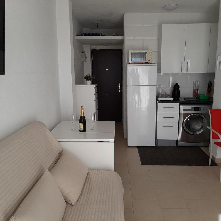 Ático con vistas panorámicas en Torremolinos - Apartamento de 1 dormitorio - 26