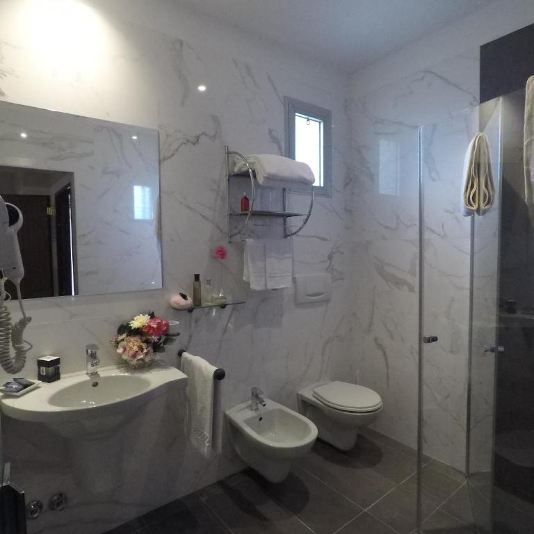 Hotel Arabel - Superior Double or Twin Room - 2