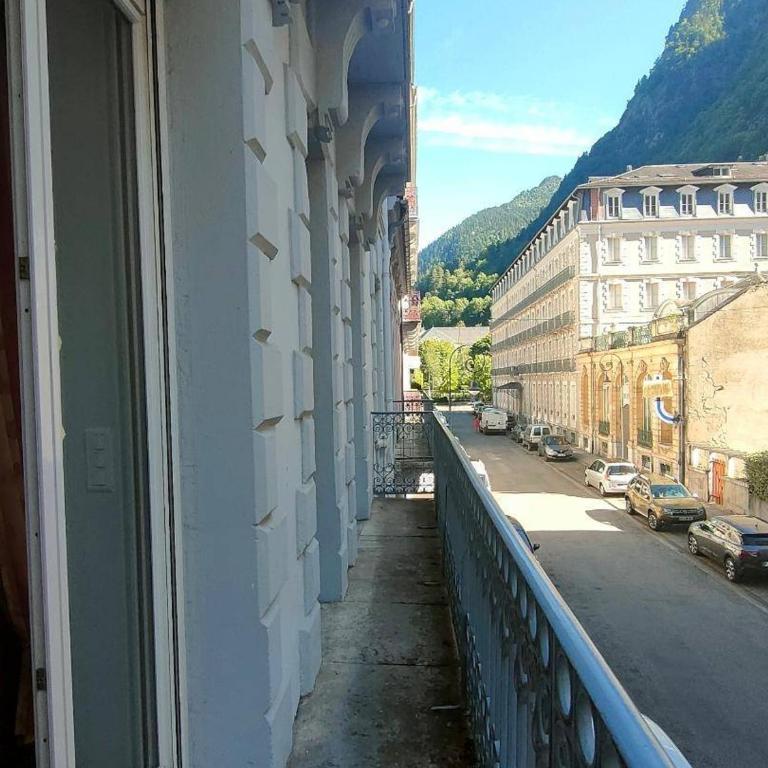 Grand appartement 8 pers, centre-ville Cauterets, balcon - FR-1-234-165 - Appartement (8 Adultes) - 3