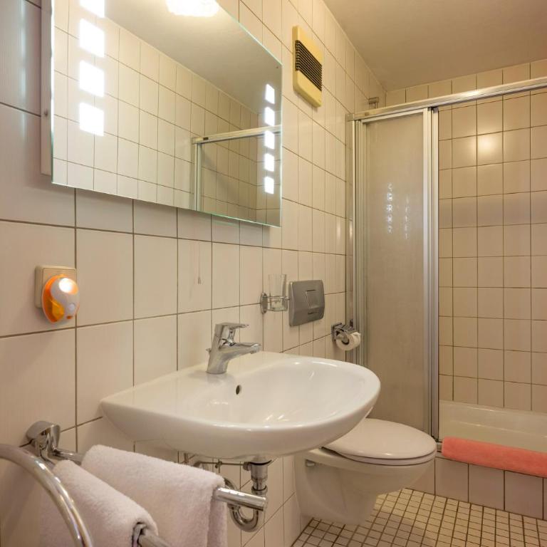 Gästehaus Schreyer - Apartment - 4