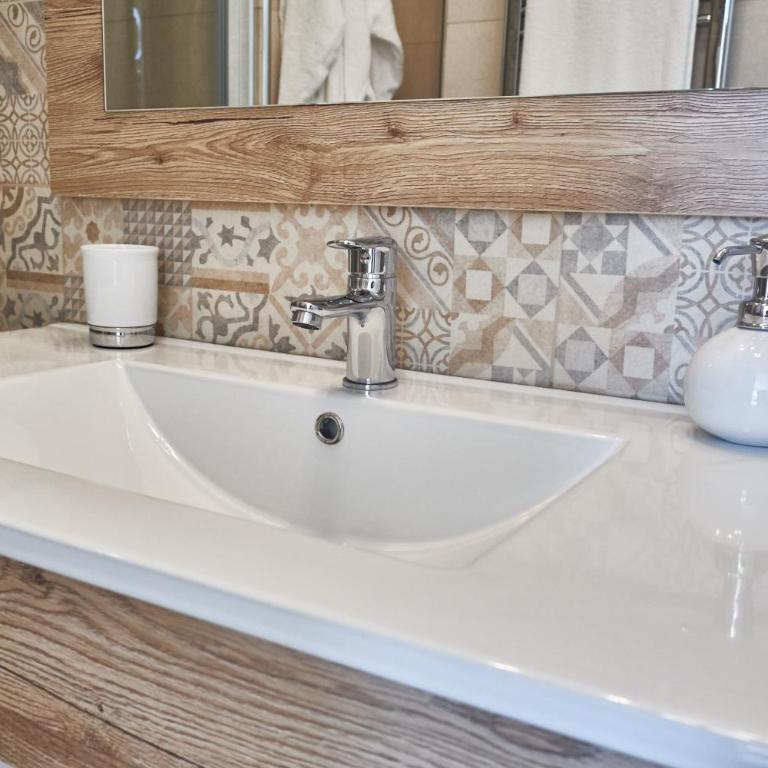 EQUORUM Delicious Suite - Ostuni Centro - Casa con 2 Camere da Letto - 86