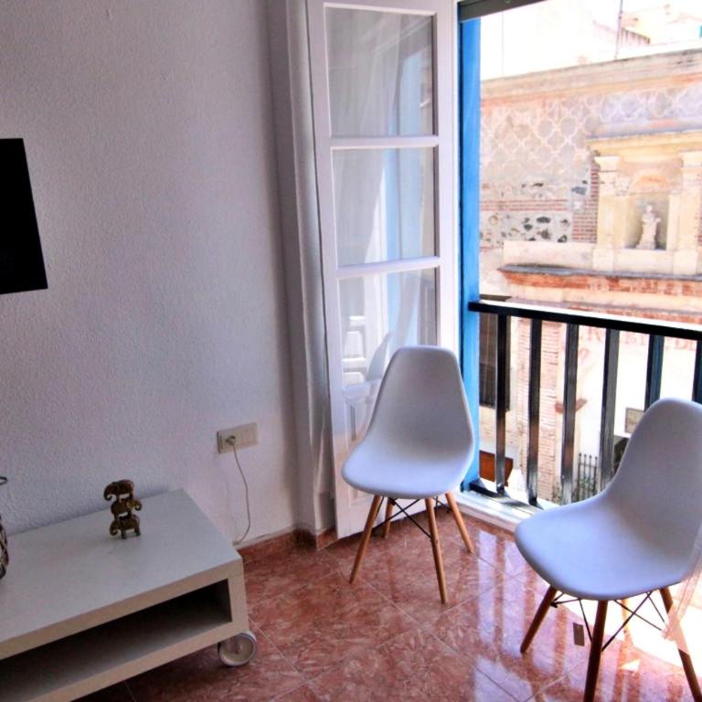 Precioso piso soleado, con vistas a monumento. Wfi - Apartamento de 3 dormitorios - 5