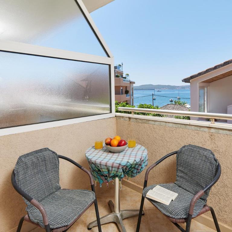 Rosic Apartments Tivat - Apartman sa Pogledom na More - 8