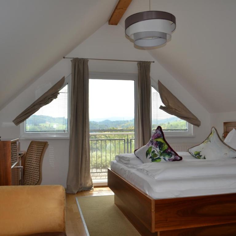 Hotel Villa Rosa - Doppelzimmer mit Balkon und Ausblick - 5