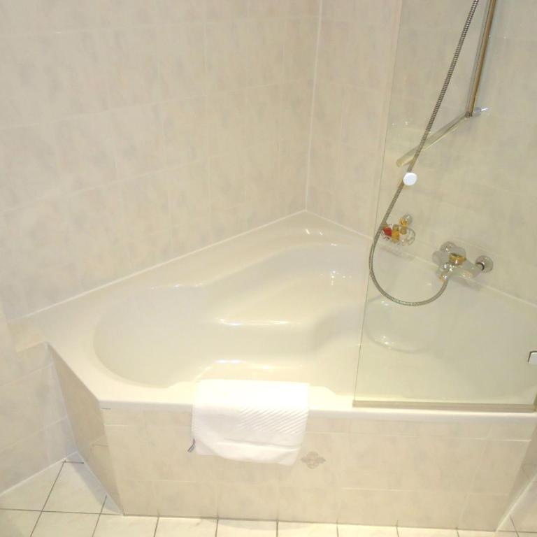Grand Hôtel du Parc - Suite Deluxe 2 Chambres - 4