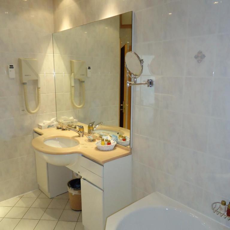 Grand Hôtel du Parc - Suite Deluxe 2 Chambres - 8