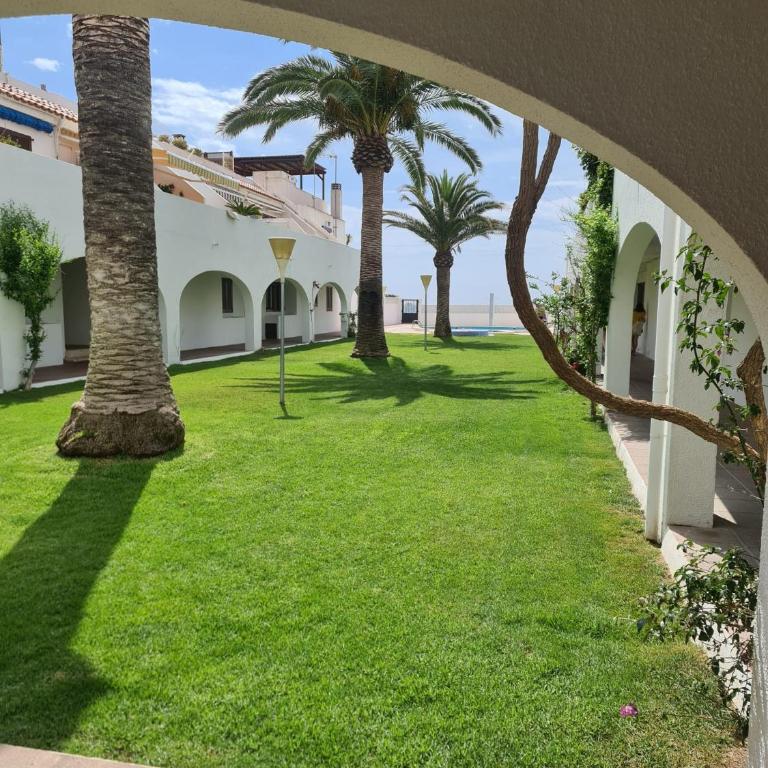 Casas Blancas Parque Montroig - Apartamento de 2 dormitorios - 1