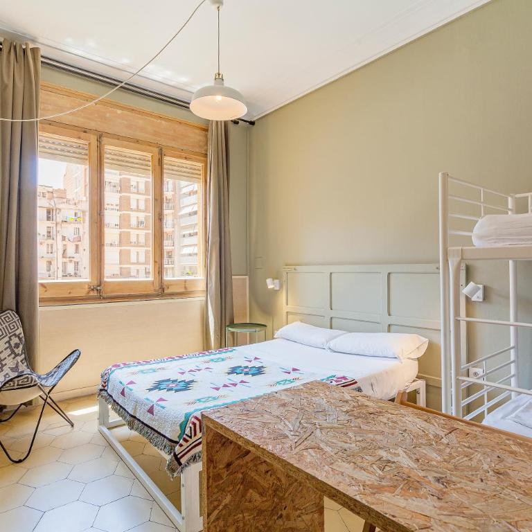 Bird House - Quadruple Room with Shared Bathroom - 2