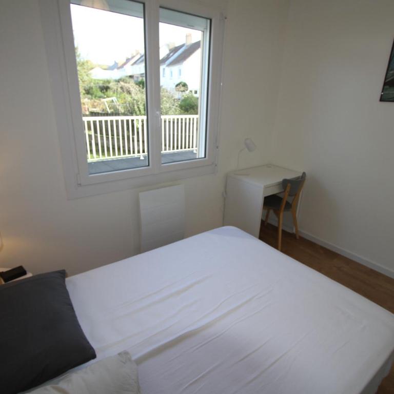 Magnifique appartement T5 avec grande terrasse, à 400m de la plage - Appartement - 35