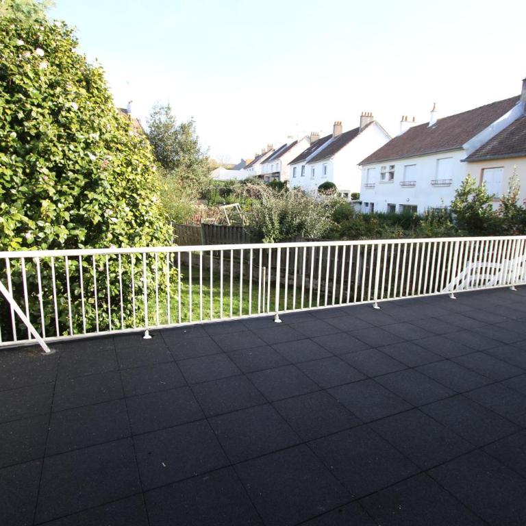 Magnifique appartement T5 avec grande terrasse, à 400m de la plage - Appartement - 39