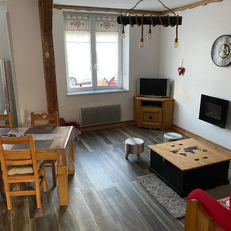 Appt 50m2, 4 personnes, ménage, draps et serviettes inclus - Appartement 1 Chambre - 12