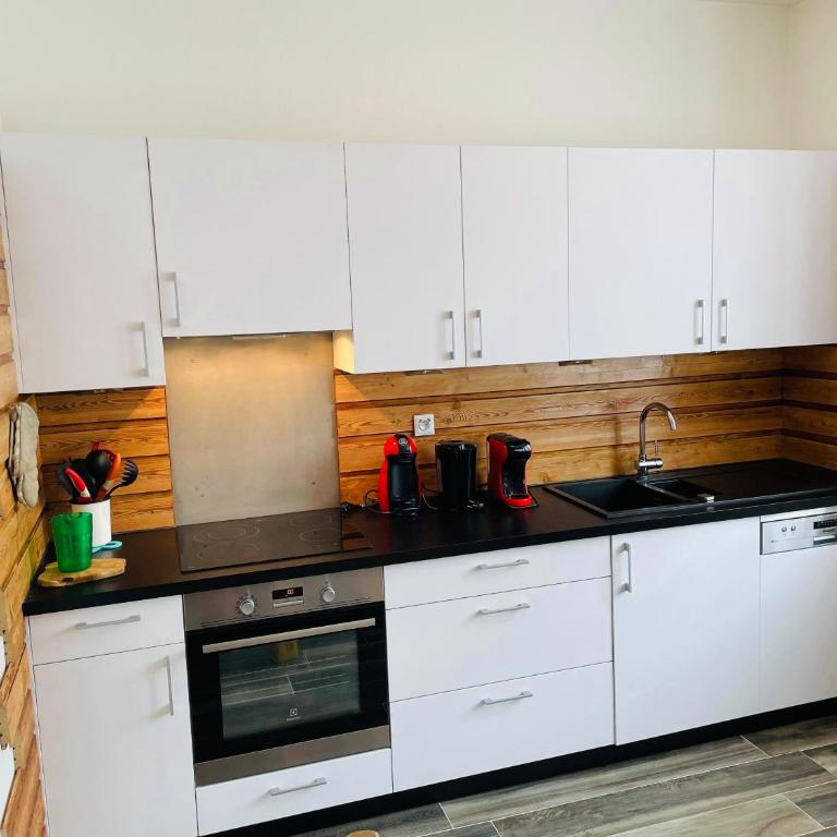Appt 50m2, 4 personnes, ménage, draps et serviettes inclus - Appartement 1 Chambre - 8