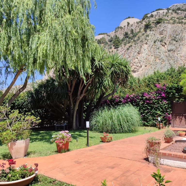Da Nonna Cettina Appartamento in villa con piscina - Vacation Home - 5