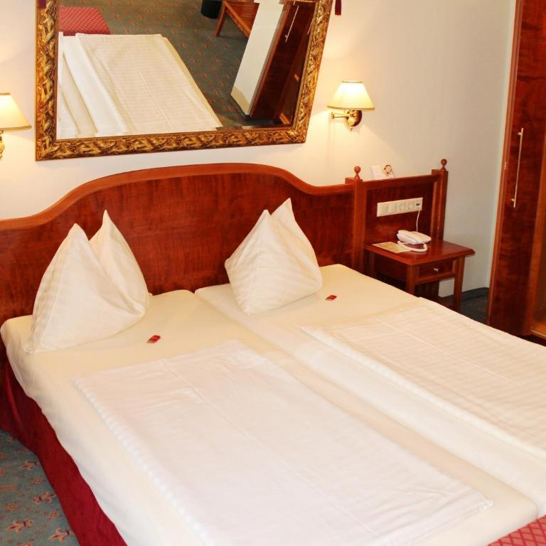 Altstadt Hotel Mosser Villach mit Parkplatz - Superior Doppelzimmer - 1